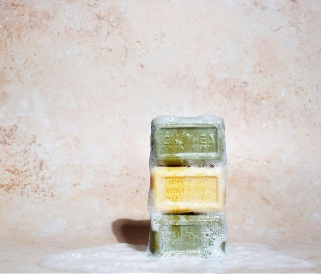NUEVO PAQUETE DE 3 JABONES DE ACEITE DE OLIVA 100% NATURAL: LAVANDA, MIEL, ARGÁN